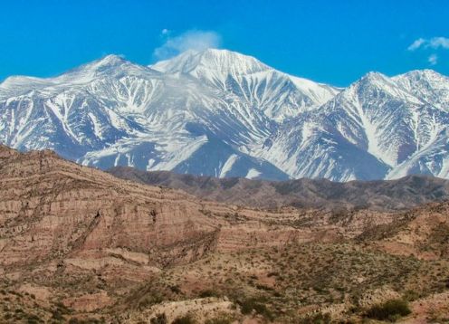 Tour al centro de esqui Penitentes y las altas montañas. Mendoza, ARGENTINA