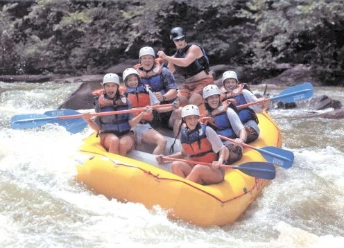 RAFTING EN RIO MENDOZA. Mendoza, ARGENTINA